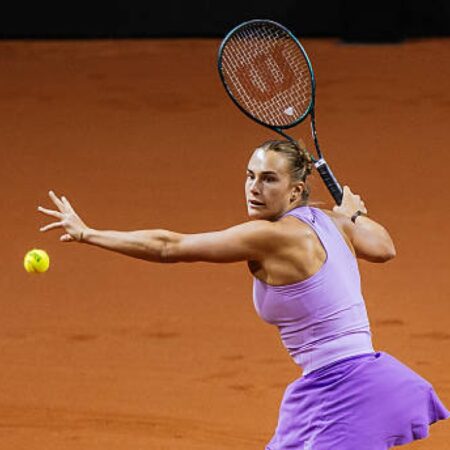 Арина Соболенко проиграла Елене Остапенко в финале турнира WTA-500 в Штутгарте