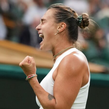 Арина Соболенко вышла в четвертьфинал Уимблдона