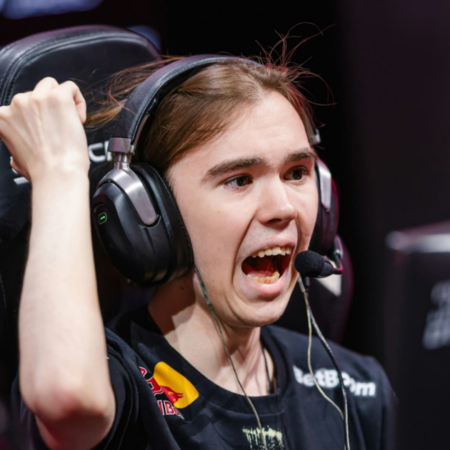 Team Spirit вылетела из Esports World Cup 2025