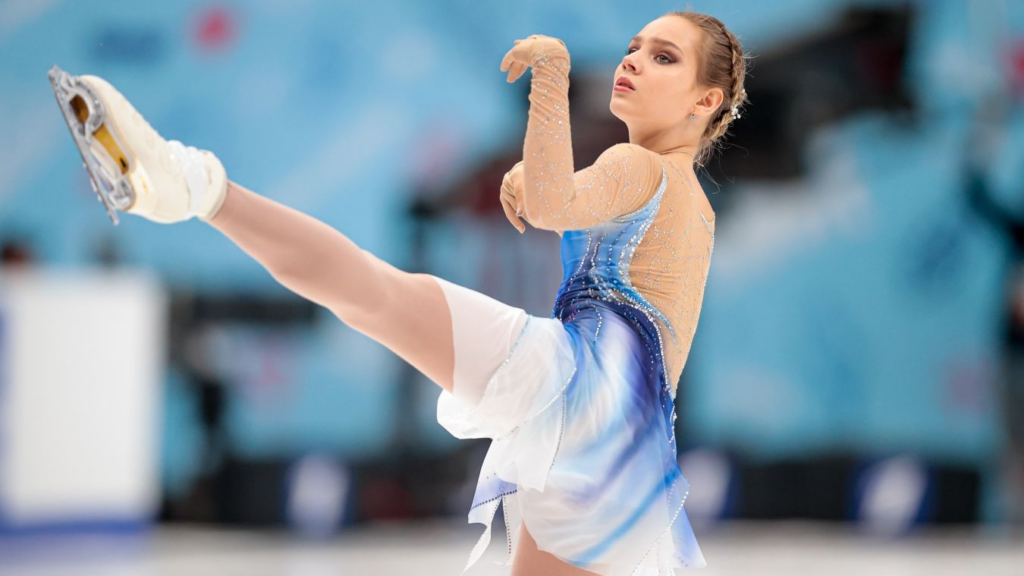 Анастасия Зинина перешла в академию Татьяны Навки