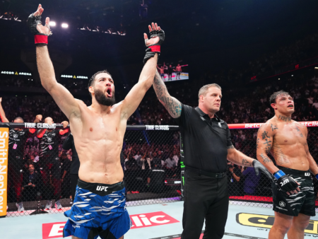 Кайо Борральо разгромно проиграл дагестанцу Нассурдину Имавову на UFC Fight Night 258