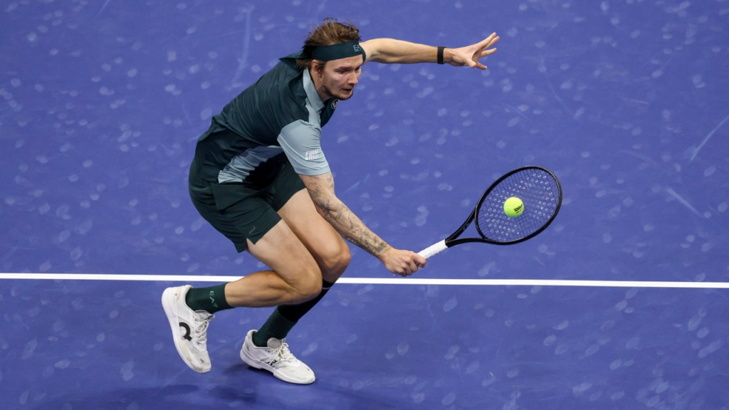 Александр Бублик сыграет с Янником Синнером в четвертьфинале US Open 2025