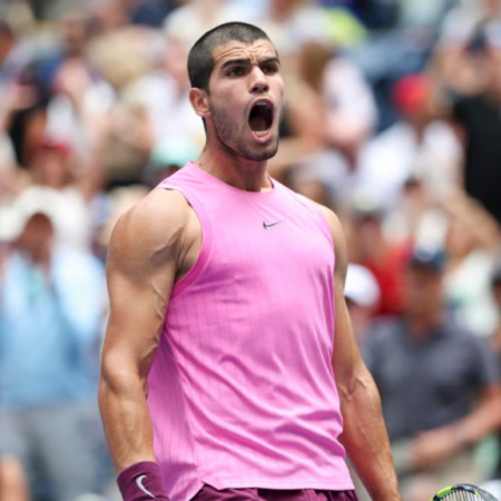 Карлос Алькарас обыграл Иржи Легечку в четвертьфинале US Open