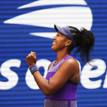 Наоми Осака победила Коко Гауфф и вышла в четвертьфинал US Open