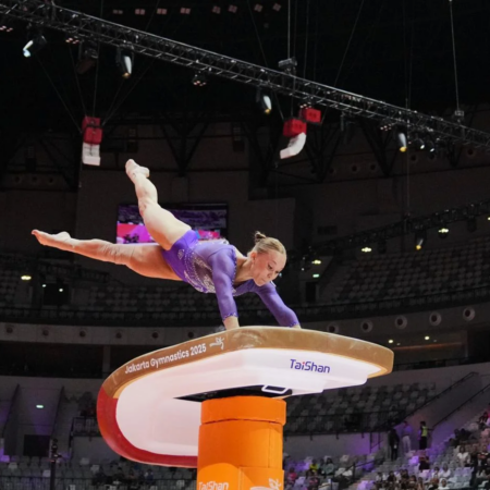 Ангелина Мельникова выиграла второе золото на Чемпионате мира 2025