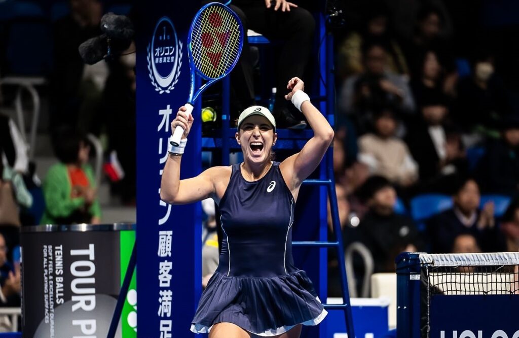 Белинда Бенчич стала чемпионкой хардового турнира WTA-500 в Токио