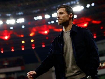 Руководство Реала поддерживает Алонсо вопреки недовольству футболистов