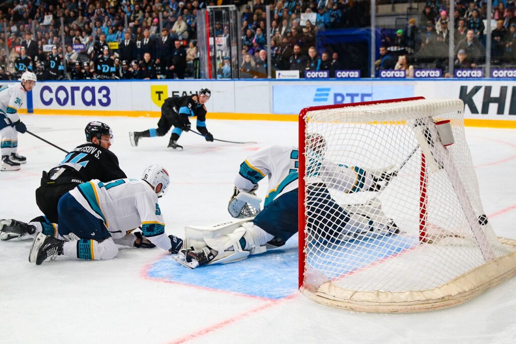 «Динамо-Минск» уверенно обыграло «Сочи»