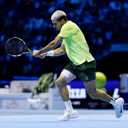 Карлос Алькарас снялся с финала Кубка Дэвиса из-за травмы бедра