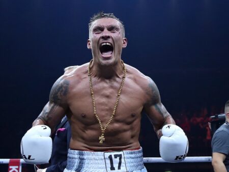 Александр Усик освободил пояс WBO и потерял статус абсолютного чемпиона мира