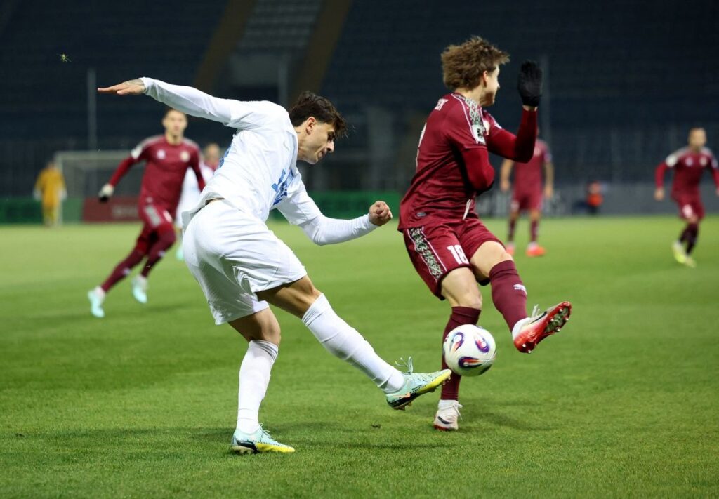 Сборная Беларуси по футболу ничьей завершила квалификацию ЧМ-26