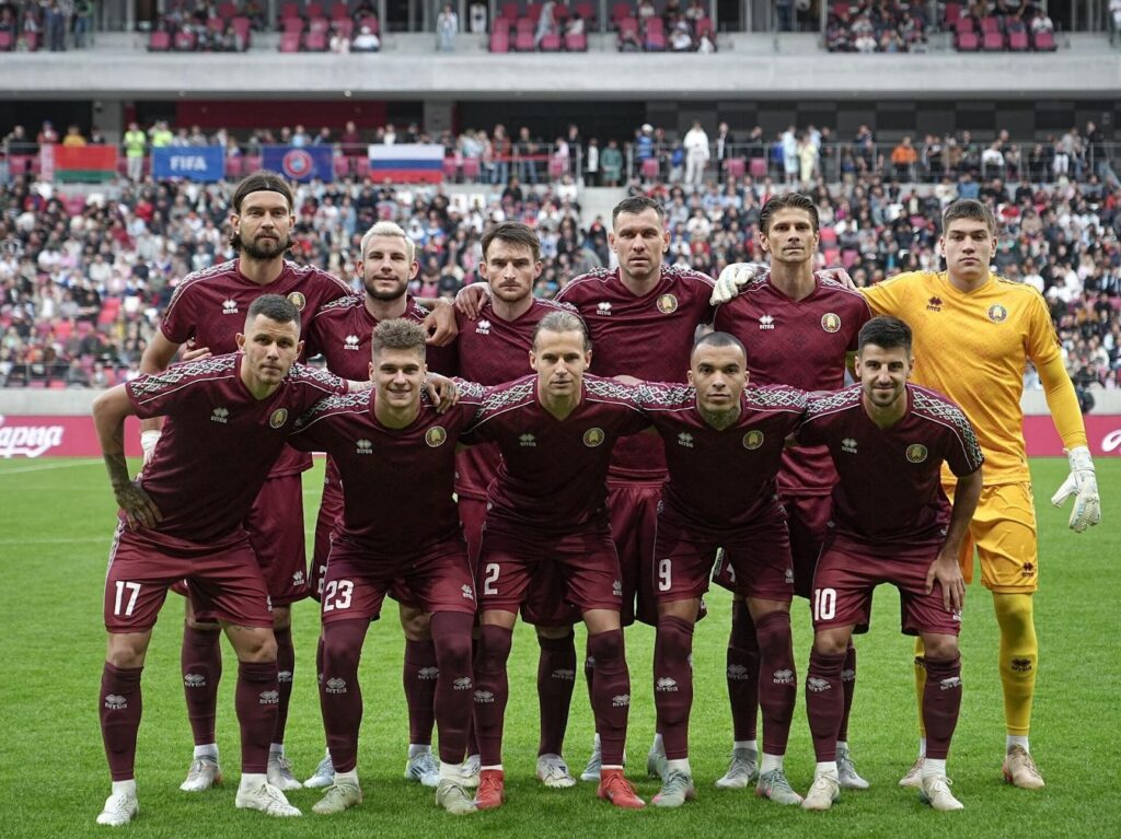 Сборная Беларуси по футболу вернулась в топ-100 рейтинга ФИФА