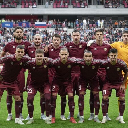 Сборная Беларуси по футболу вернулась в топ-100 рейтинга ФИФА