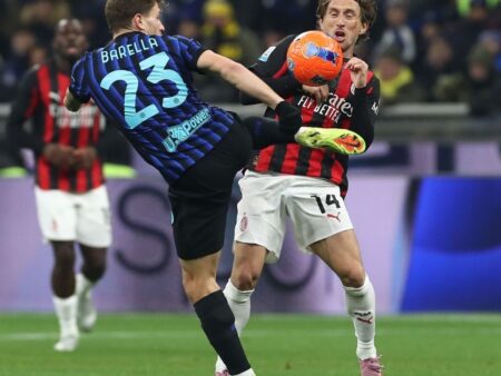 Милан минимально переиграл Интер в Миланском дерби