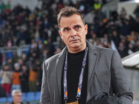 Карлос Алос покинул пост главного тренера сборной Беларуси