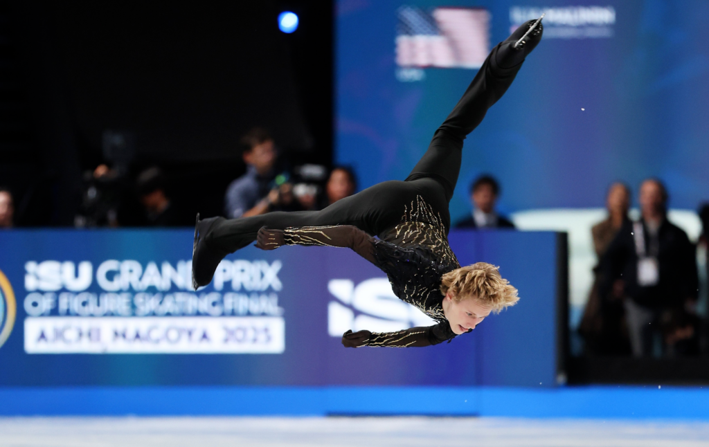 Малинин исполнил 7 четверных прыжков