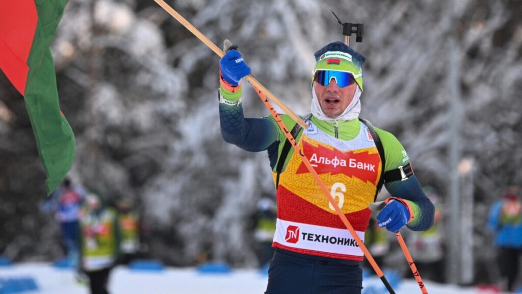 Антон Смольский выиграл гонку преследования на третьем этапе Кубка Содружества 2025