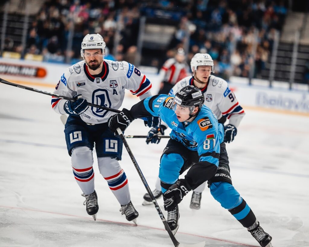 «Динамо-Минск» во второй раз в сезоне победило «Ладу» в КХЛ