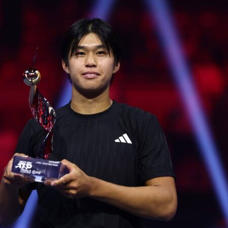 Ленер Тьен выиграл молодежный Итоговый турнир ATP