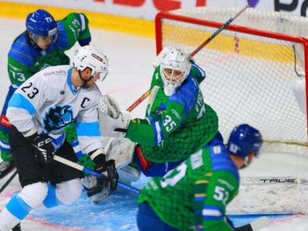 «Динамо-Минск» завершил год победой над «Салаватом Юлаевым» в овертайме