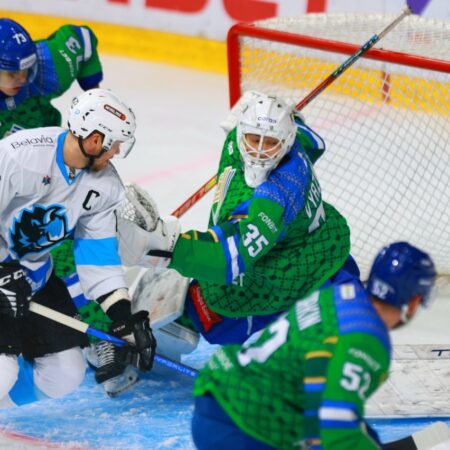 «Динамо-Минск» завершил год победой над «Салаватом Юлаевым» в овертайме