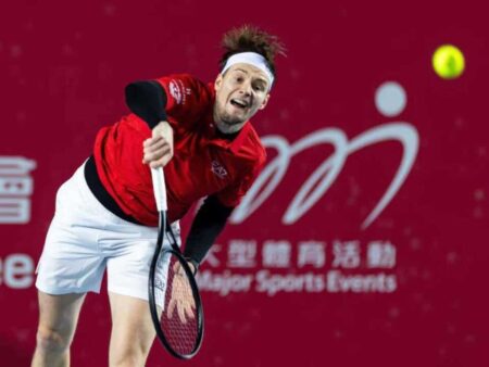 Александр Бублик вышел в полуфинал турнира ATP-250 в Гонконге