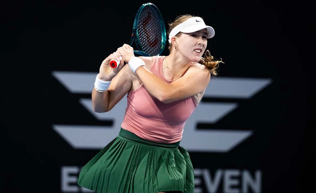 Мирра Андреева с «баранкой» обыграла Майю Джойнт и вышла в полуфинал турнира в Аделаиде 