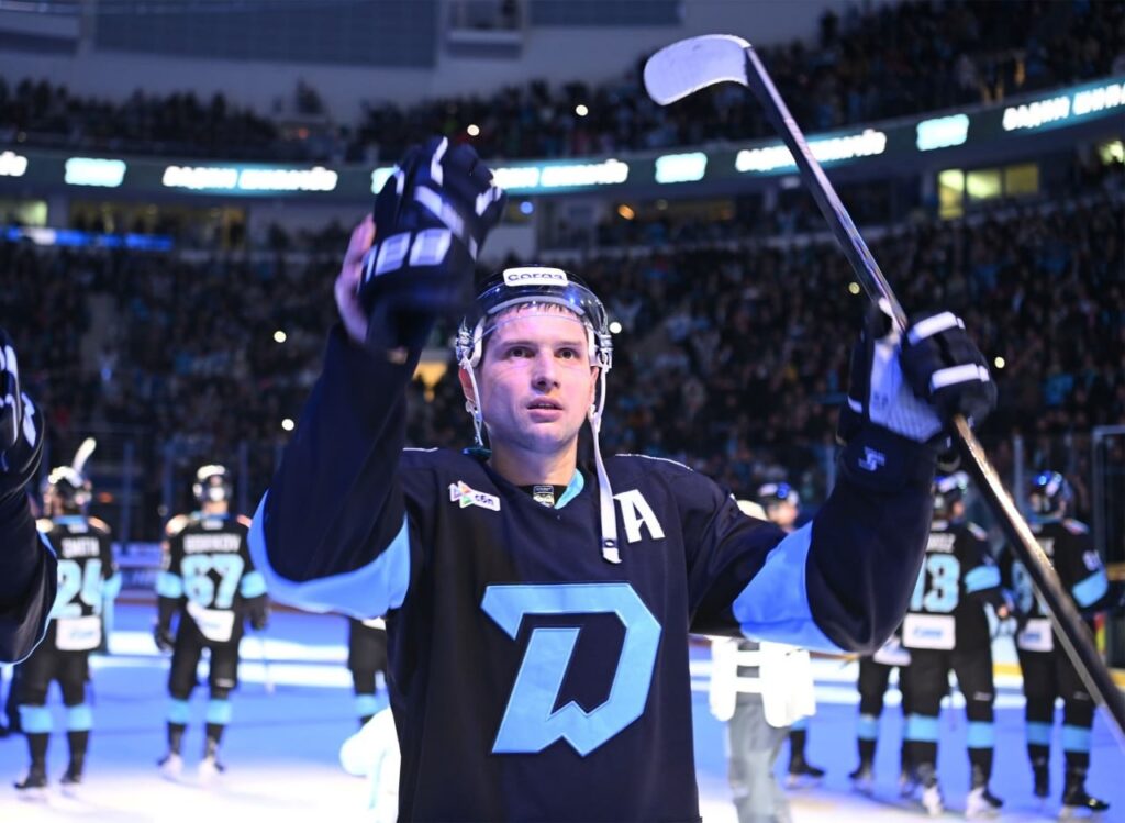 Вадим Шипачев стал первым хоккеистом в истории КХЛ, набравшим 1000 очков