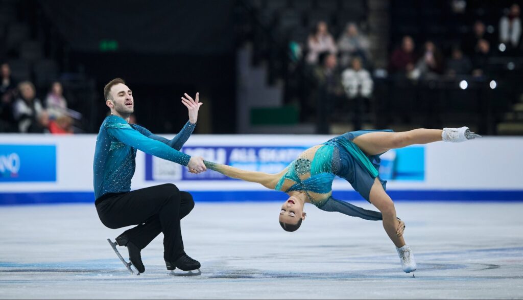 Метелкина и Берулава завоевали золото на Чемпионате Европы по фигурному катанию-2026