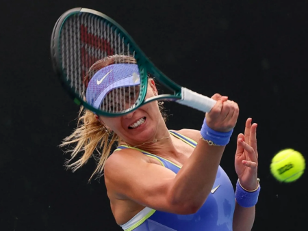 Паула Бадоса сенсационно проиграла россиянке Селехметьевой во втором круге Australian Open-2026