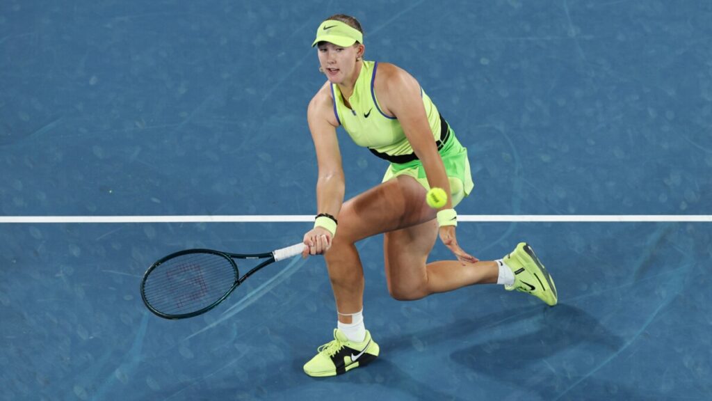 Мирра Андреева вышла во второй круг Australian Open 2026
