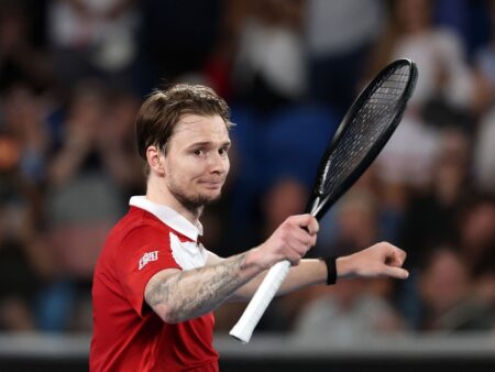 Александр Бублик вышел в третий круг Australian Open-2026