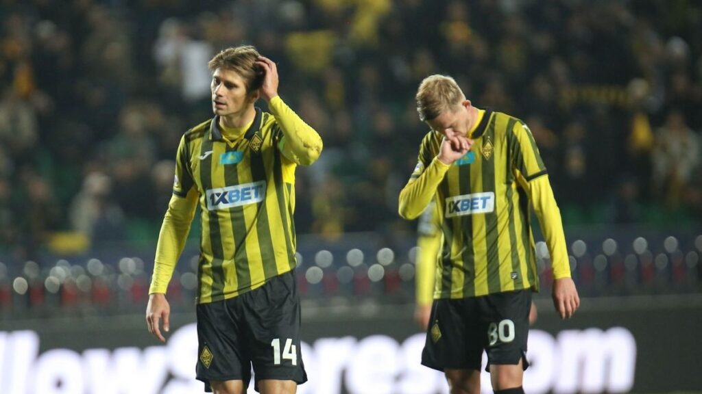 Кайрат лишился шансов на выход в плей-офф