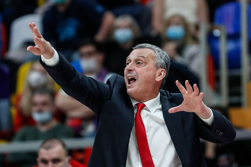 Бывший наставник Баварии и Црвены Звезды возглавил петербургский Зенит