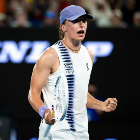 Ига Свентек вышла в третий круг Australian Open-2026, где сыграет с Анной Калинской