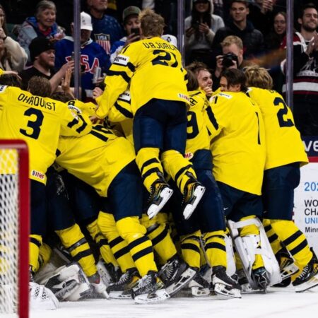 Швеция выиграла молодежный Чемпионат мира по хоккею-2026
