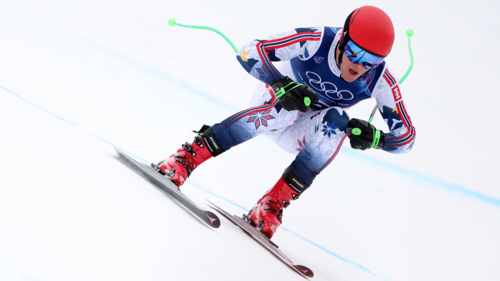 Норвежский горнолыжник травмировался в первый день Олимпиады