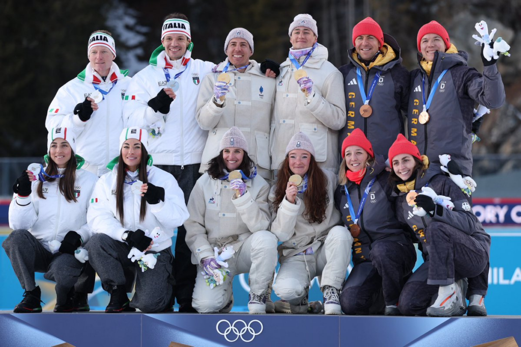 Сборная Франции выиграла смешанную биатлонную эстафету на Олимпийских играх 2026