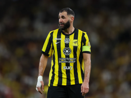 Бензема перешел в Аль-Хилаль, несмотря на протест Роналду