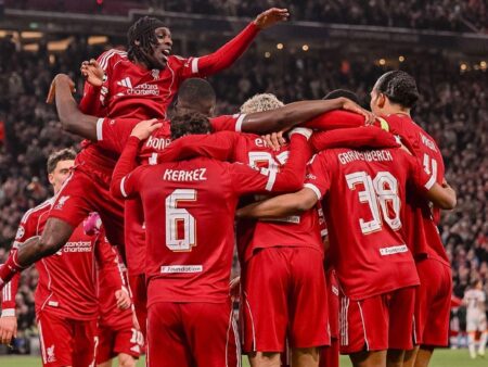 Ливерпуль совершил камбэк и прошел Галатасарай в 1/8 финала Лиги Чемпионов