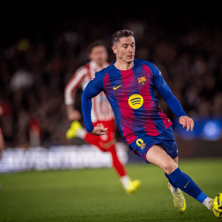 Роберт Левандовски получил перелом глазницы и пропустит ответный матч с Атлетико