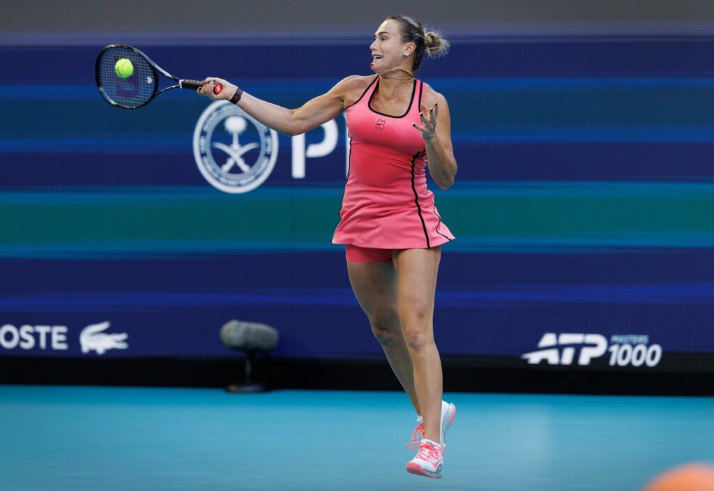 Арина Соболенко вышла в четвертьфинал турнира WTA-1000 в Майами