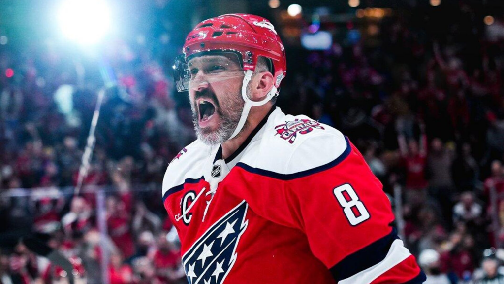 Овечкин оформил хет-трик в матче с Ютой