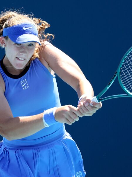 Мирра Андреева с «баранкой» уступила Мбоко в четвертом круге «тысячника» в Майами