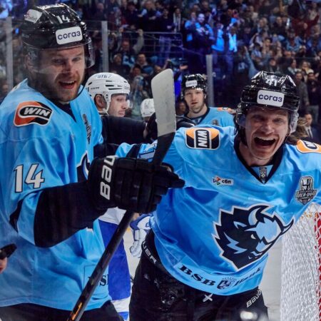 «Динамо-Минск» обыграло «Динамо-Москва» во втором матче плей-офф КХЛ