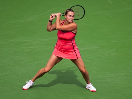 Арина Соболенко вышла 1/8 финала турнира в Индиан-Уэллсе, где сыграет с Осакой