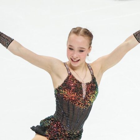 Алиса Двоеглазова выиграла финал Гран-при России по фигурному катанию