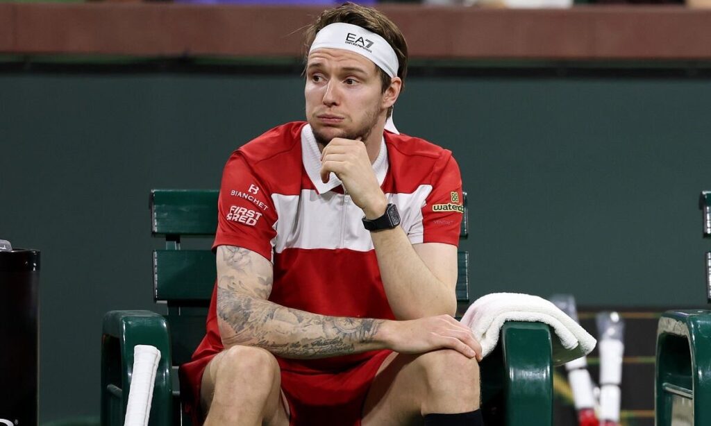 Александр Бублик проиграл 117-й ракетке мира в третьем круге «Мастерса» в Индиан-Уэллсе