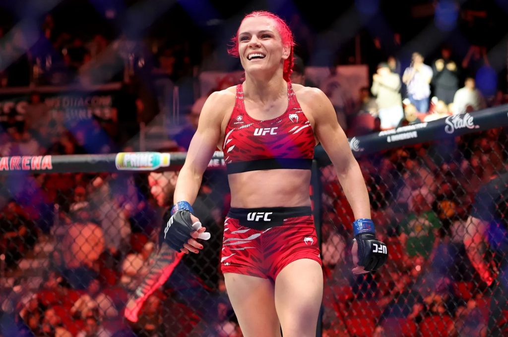 Аманда Лемос – Джиллиан Робертсон смотреть