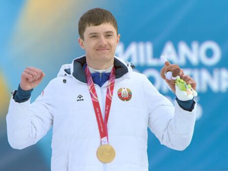 Белорус Свириденко стал чемпионом зимних Паралимпийских игр в лыжном спринте